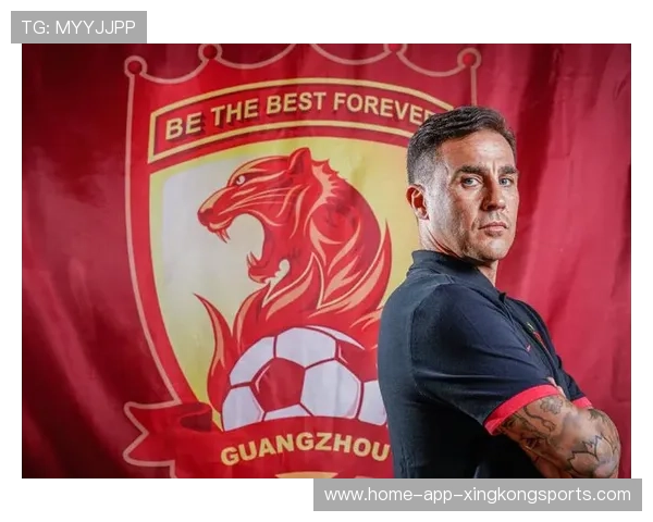 卡纳瓦罗防守断球极具智慧,带你领略足球之美